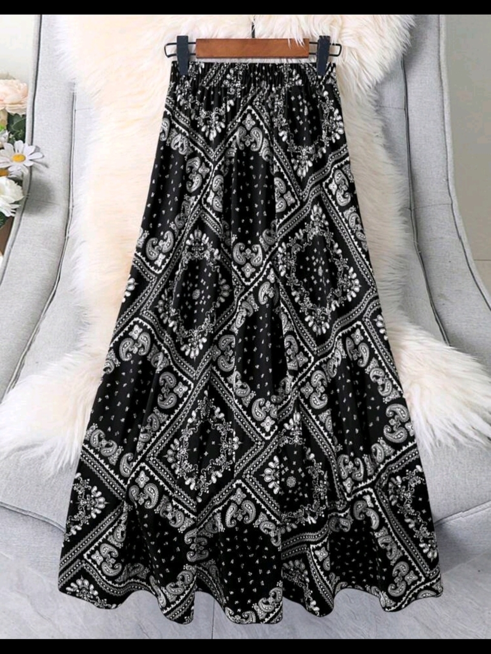 SHEIN Black and White Paisley Bandana Maxi Skirt